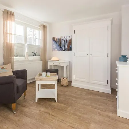 펜션 Barther Str_10 A Austernfischer *